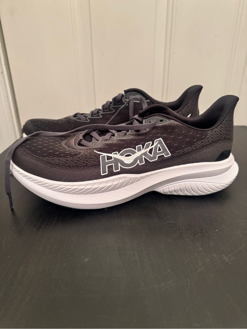 Hoka One One Mach 6 Men’s Running Shoes Black White Size 11D NWOB